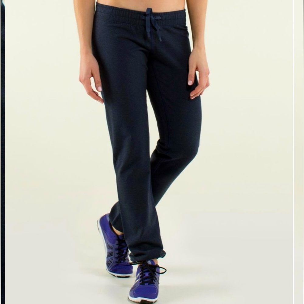 Lululemon navy blue drawstring jogger sweatpants